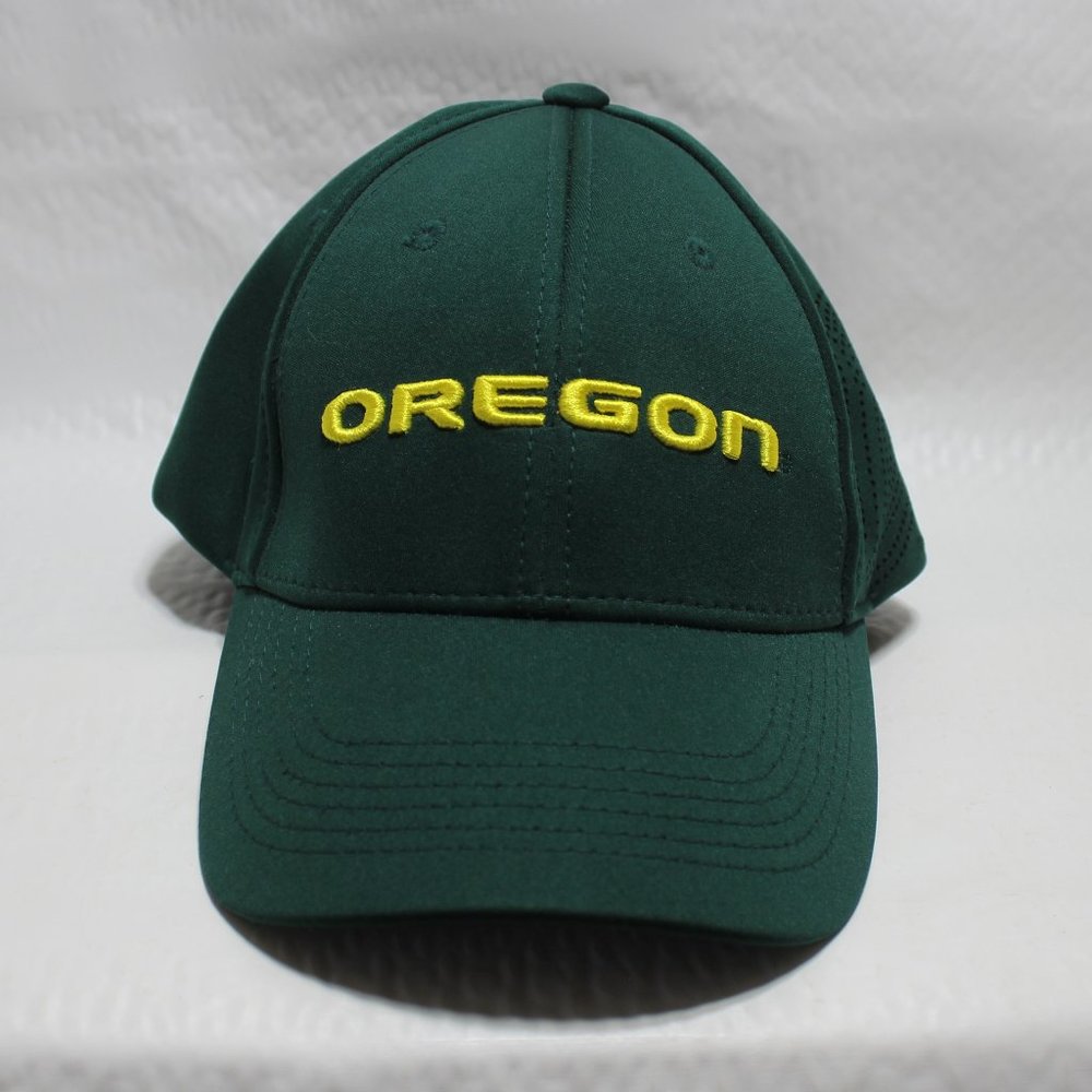 Oregon Ducks Top of the World Hat Very Good